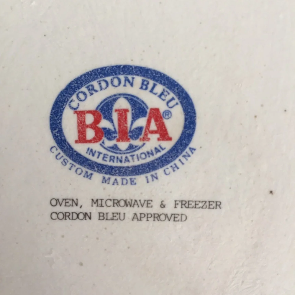 BIA Cordon Bleu Insulated Casserole Dish\